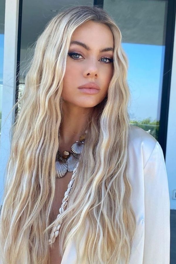 4 Simple Ways To Make Your Hair Long and Silky