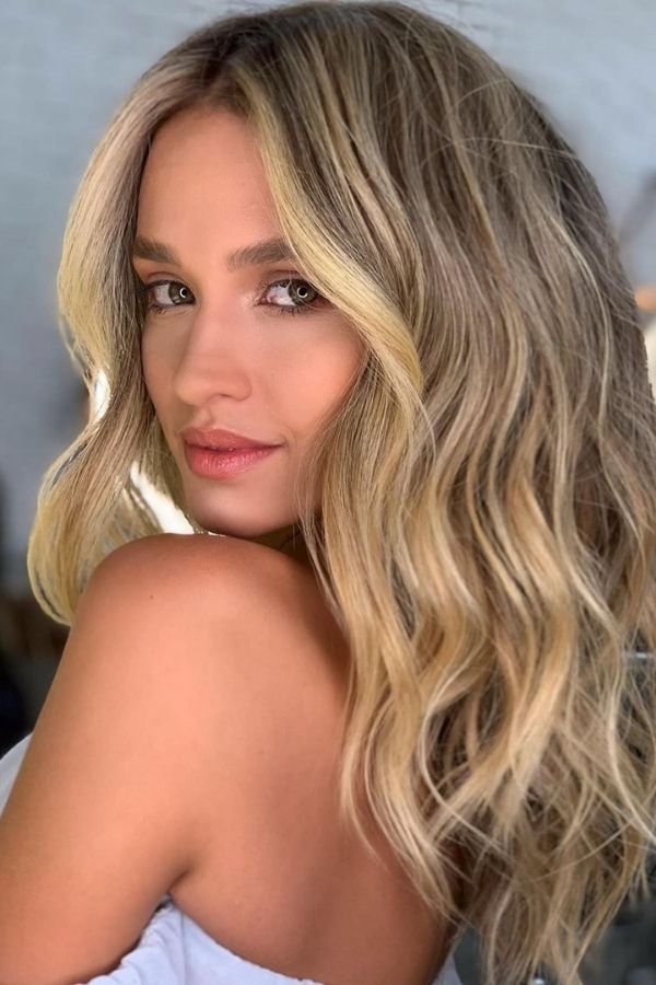 Split hair: reasons and solutions