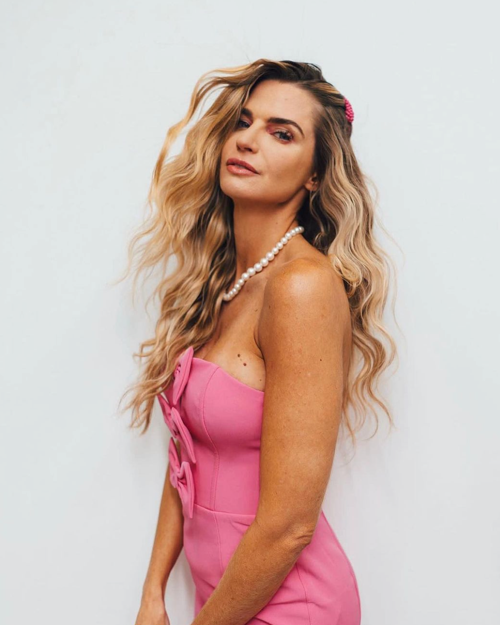 Summer Vibes: How Brae Brand Elevates Your Hair Game