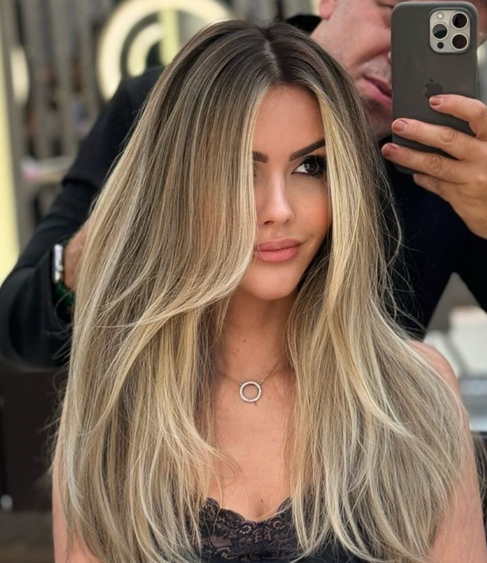 Revive Your Blonde Locks with BRAE Essential Spray: A Must-Have for Blonde Hair Care