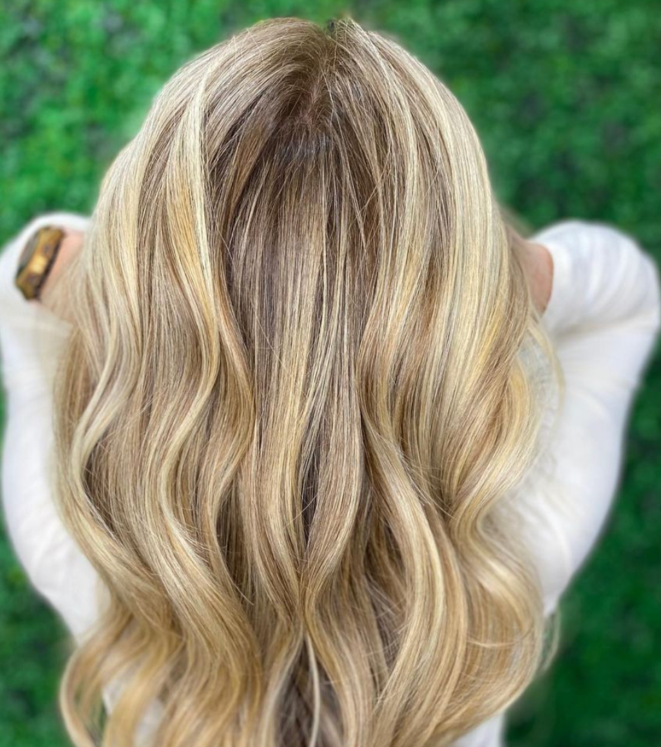 Beauty Unveiled: Overnight Restoration with Brae's Night Hair Serum