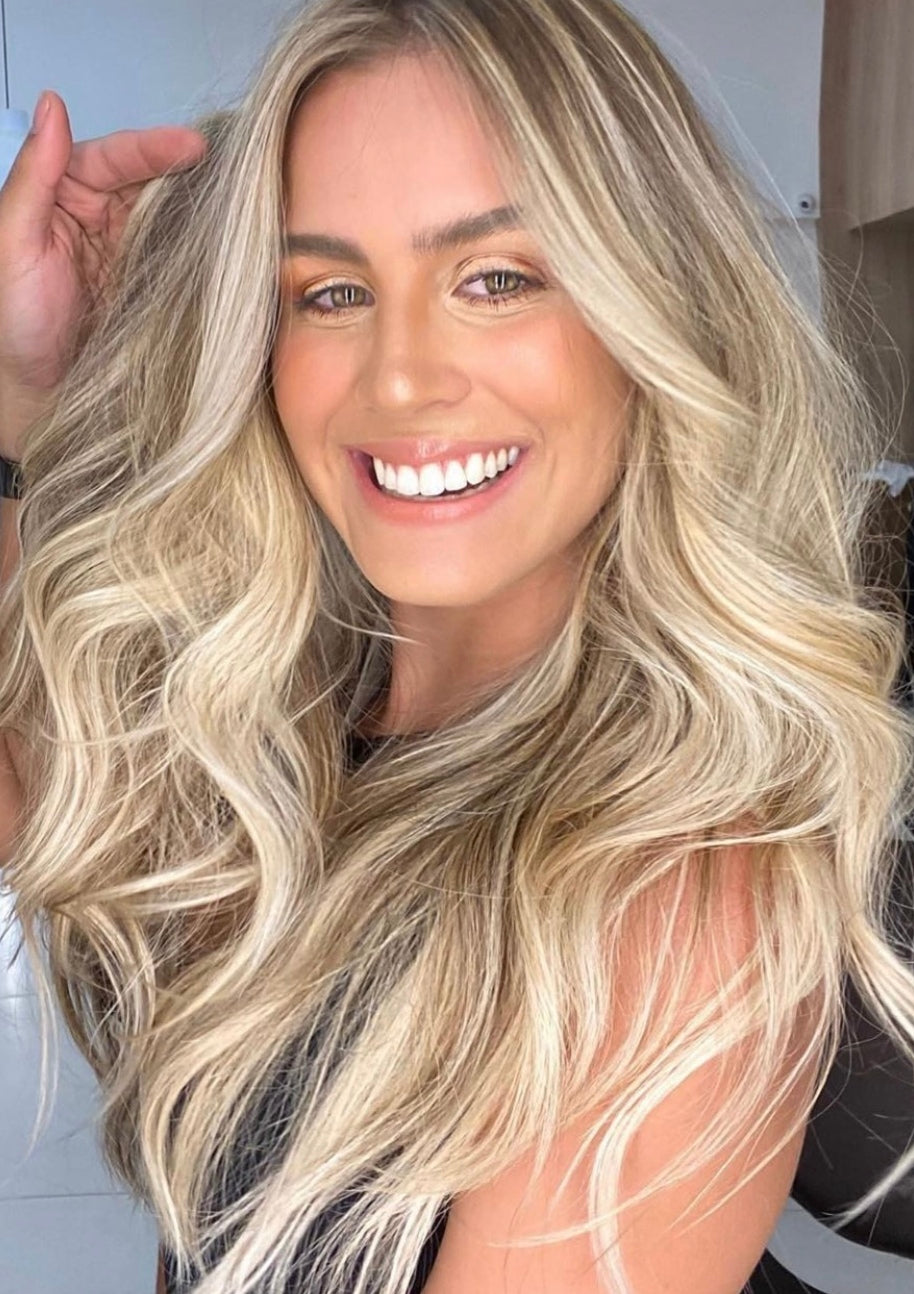 Split hair ends in winter: how can you prevent it?