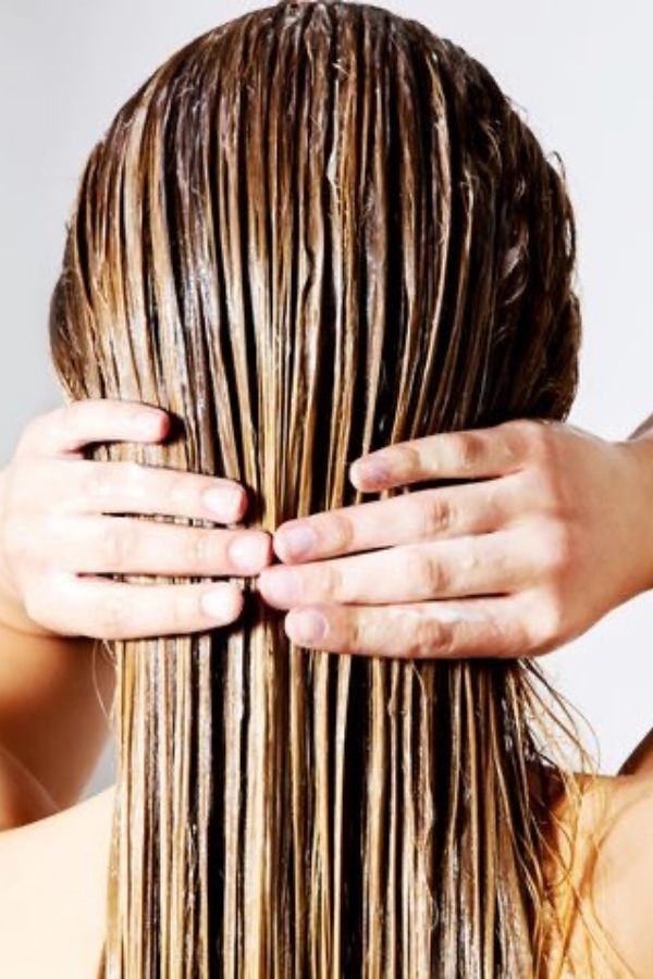 How to properly clean your scalp and dry hair