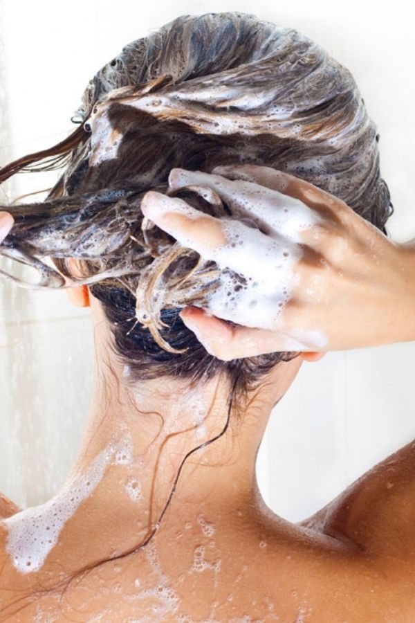 How to properly wash your hair at home to reduce hair damage